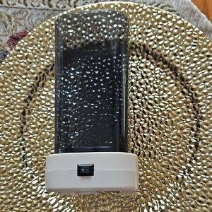 NWT Electronic Cleaning Cup for brushes, glasses, jewelry & More